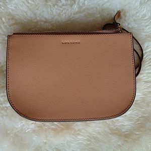 Lo & Sons Waverly 2 in Sand, Size Large